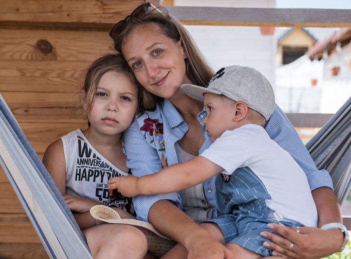 Katerina with her children
