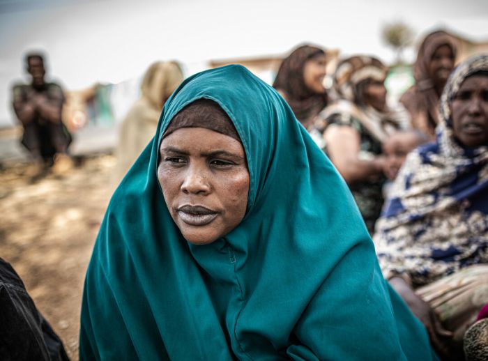 Hoden Abdi Iwal meeting with her neighbours