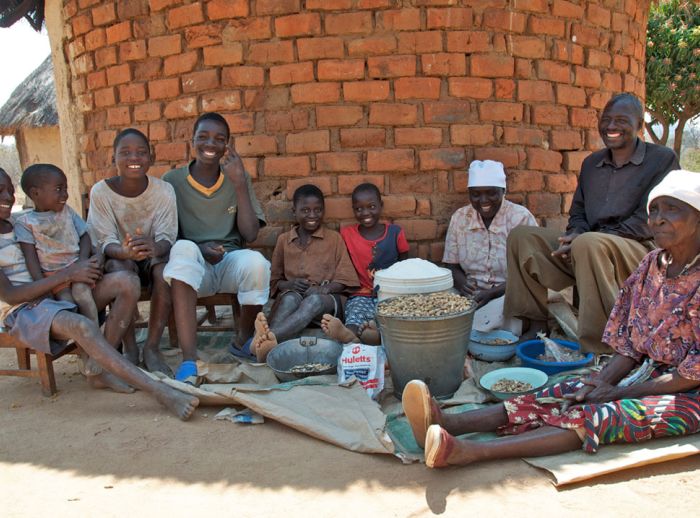 family from zimbabwe