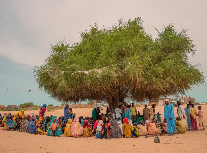 In Koudoubol, Chad, Oxfam organized a food distribution to provide nutritional supplements to families with infants and young children.