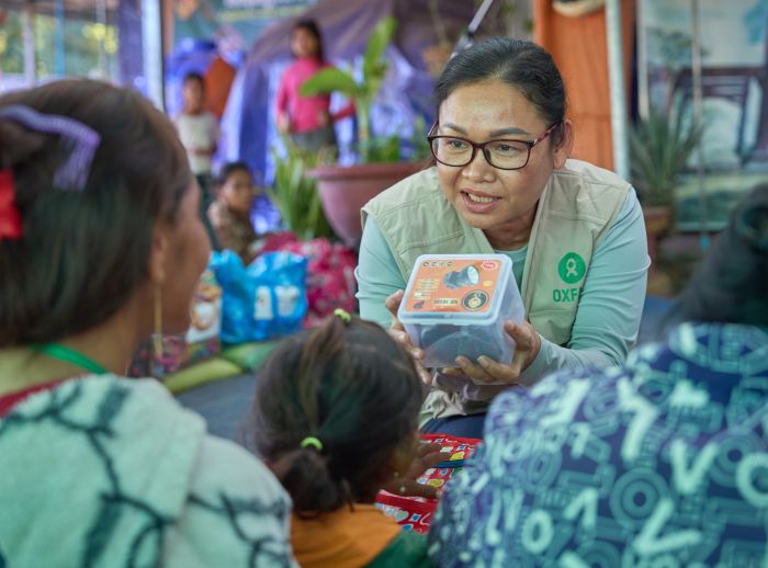 Sophoan Phean, National Director of Oxfam in Cambodia, during the dignity kit distribution.