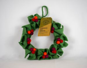 handmade felt wreath picture