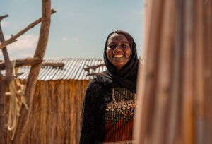 Kaka Abakar Issa, internally displaced in Chad, is now receiving support from Oxfam through food assistance. However, many of her needs remain unmet