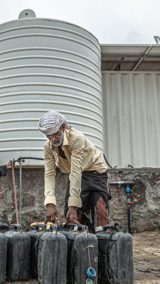 Oxfam built a water desalination system powered by wind and solar energy on the west coast of Yemen to help families get clean water.