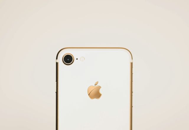 iPhone Gold